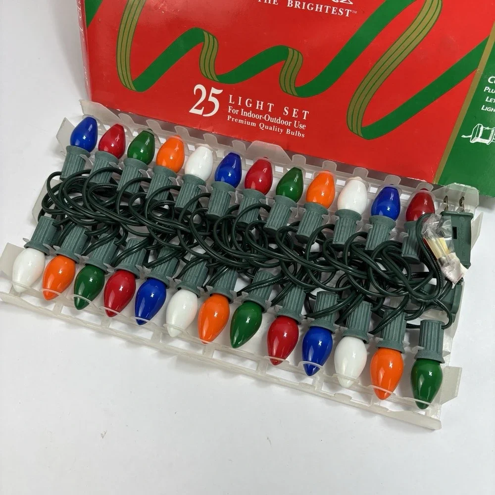 Vintage Silvestri Christmas Lights Multi Color Bulbs 25 Lights Indoor/Outdoor